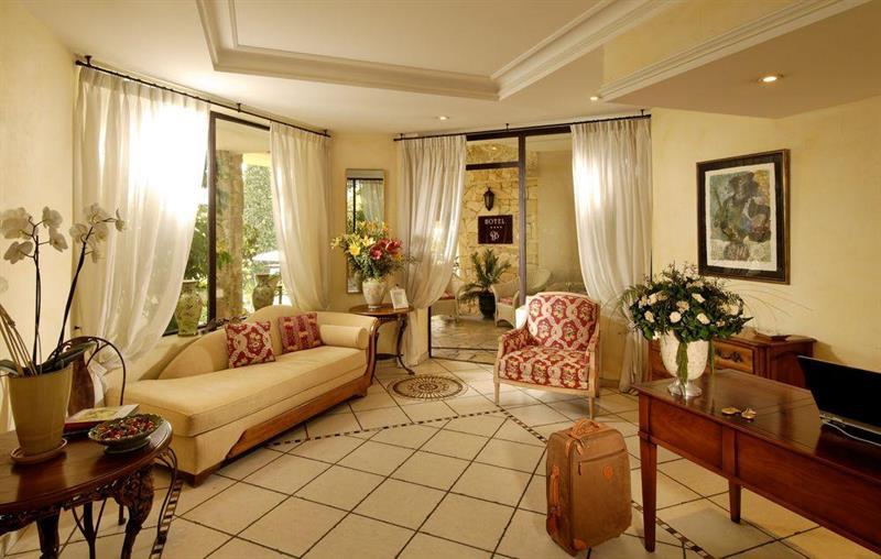 Hotel La Grande Bastide Saint-Paul-de-Vence Buitenkant foto